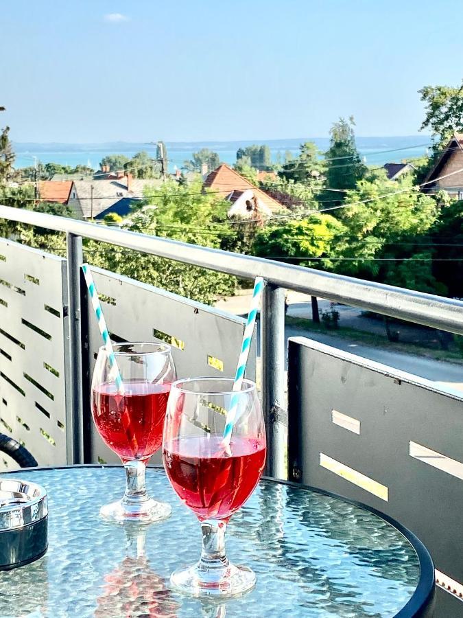 Azur Panorama Apartman Alsoors Exterior foto