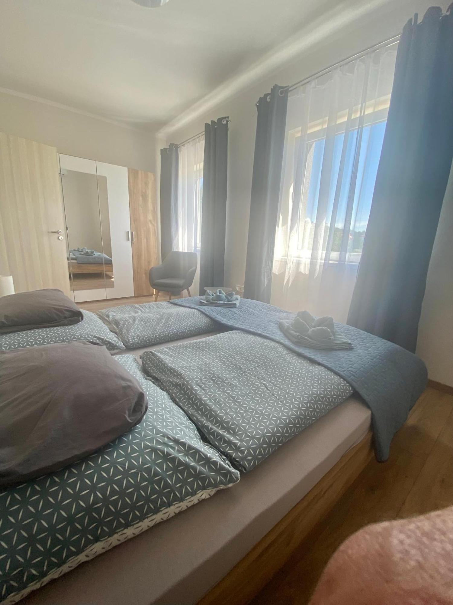 Azur Panorama Apartman Alsoors Exterior foto