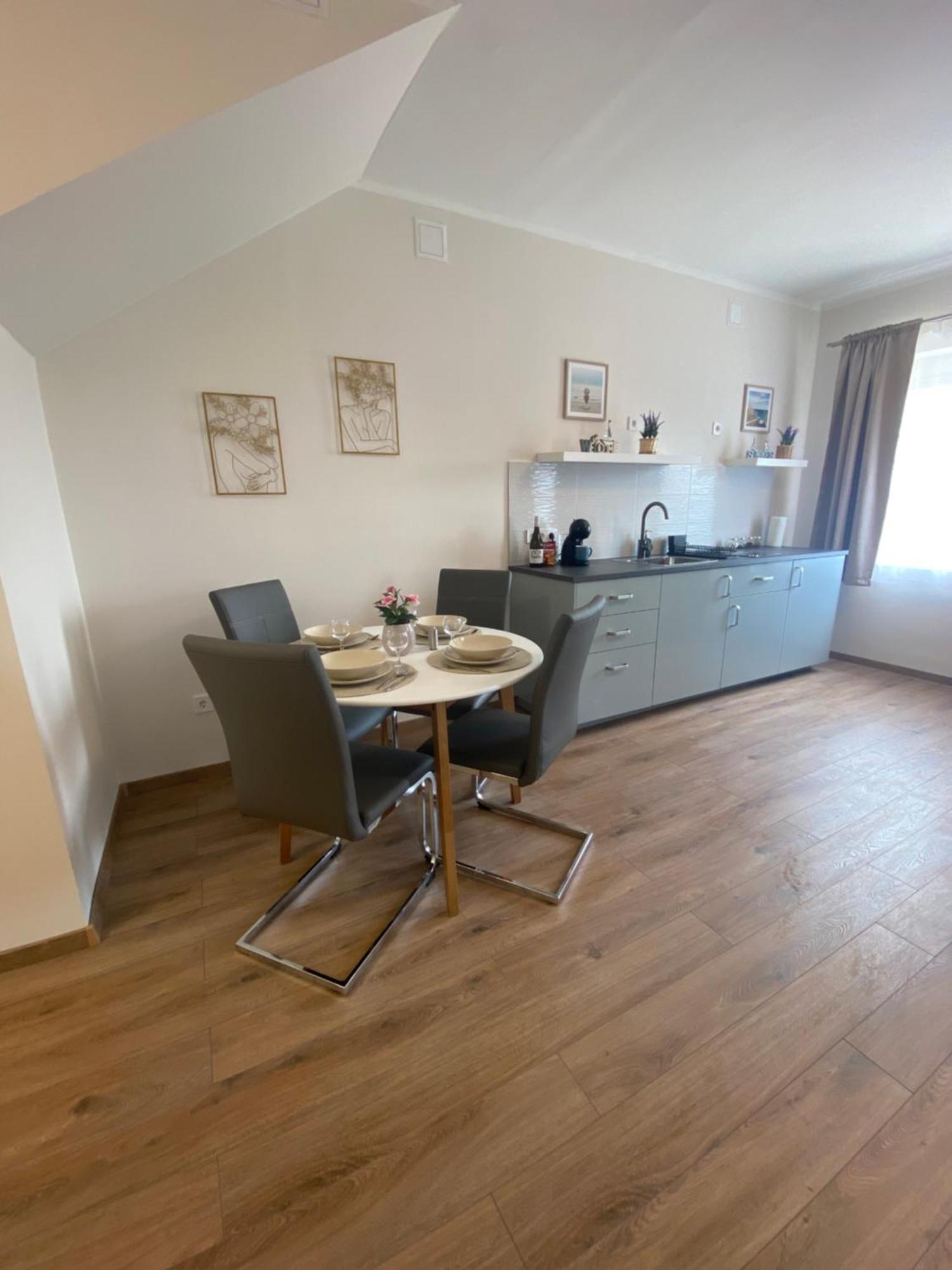 Azur Panorama Apartman Alsoors Exterior foto